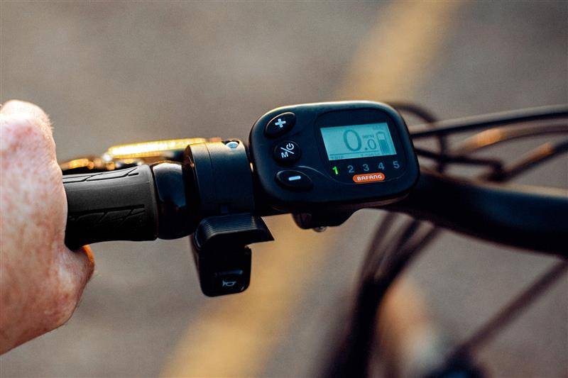 Electric bikes with a throttle