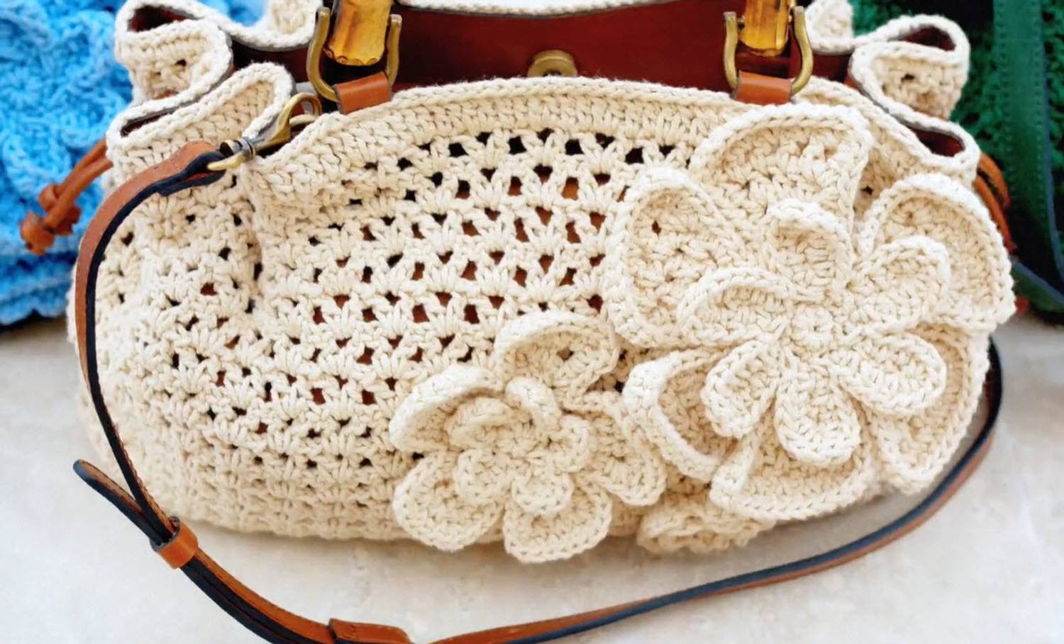 Vacation Style Crochet Bag With Adjustable Shoulder Strap