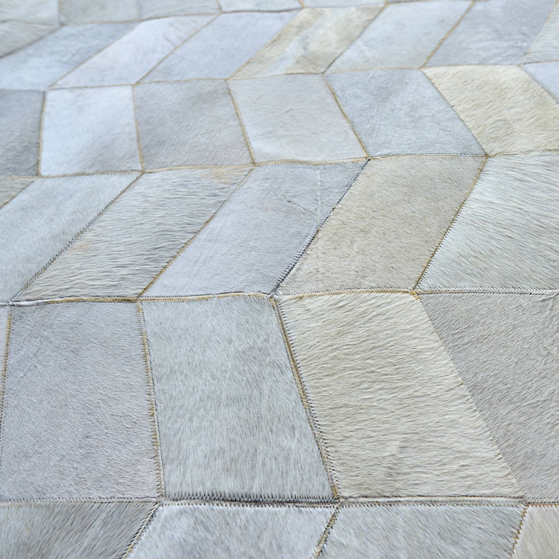 Natural Hide Rug - Ivory - 9'6