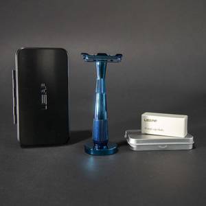 Leaf Shave Single Edge razors | Twig and Thorn