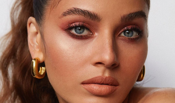 Australian Makeup Artist To On Instagram – a-beauty
