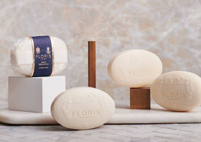 https://images.accentuate.io/?image=https%3A%2F%2Fcdn.accentuate.io%2F6654218764447%2F1623960322312%2FFloris-London-Luxury-Soap-Collection-Banner-Mobile-2.jpg%3Fv%3D0&c_options=w_768