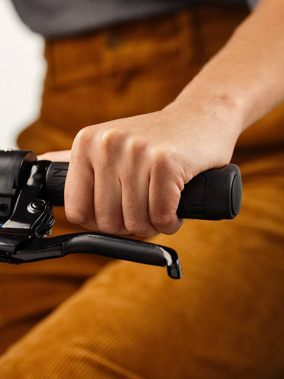 charge bicycle saddle