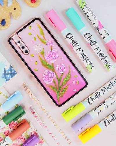 DIY phone case using chalk markers