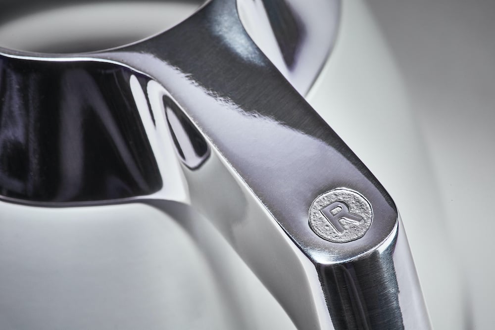 Close up of the Ratio Eight thermal carafe handle. 