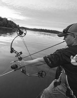 Cajun Bowfishing Reels, Mounts & Accessories – Bear Archery