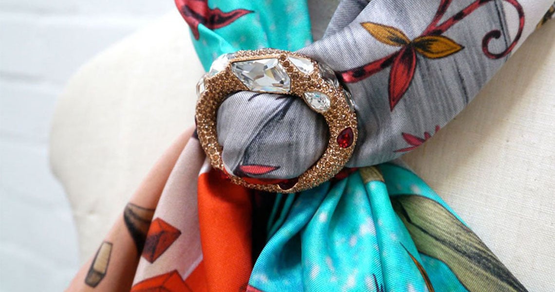 Scarves - How do I use this scarf Ring?
