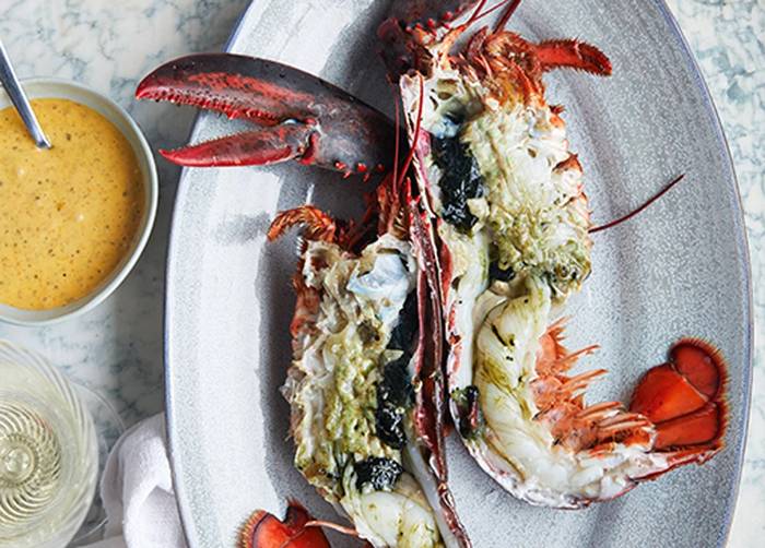 Lobster Roll with Seaweed Hollandaise recipe image
