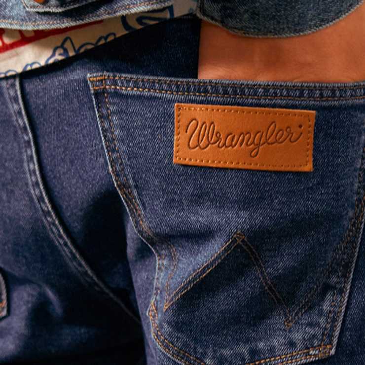 Buy Wrangler Jeans, Chinos & Accessories | JEANSTORE