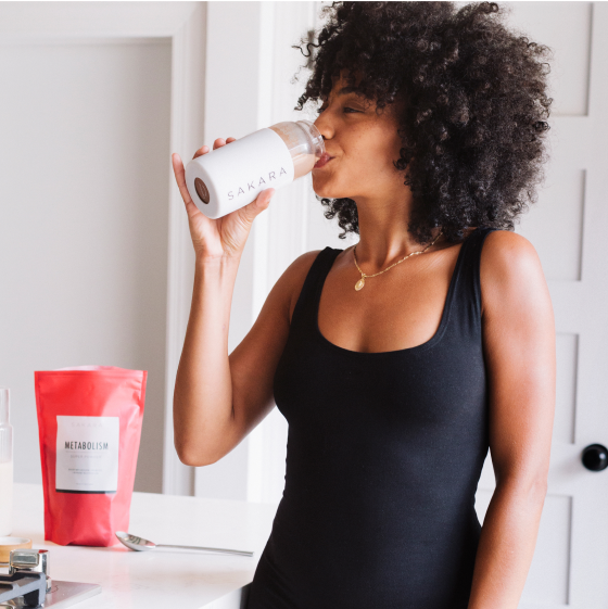 Shake with nut mylk for a midday boost