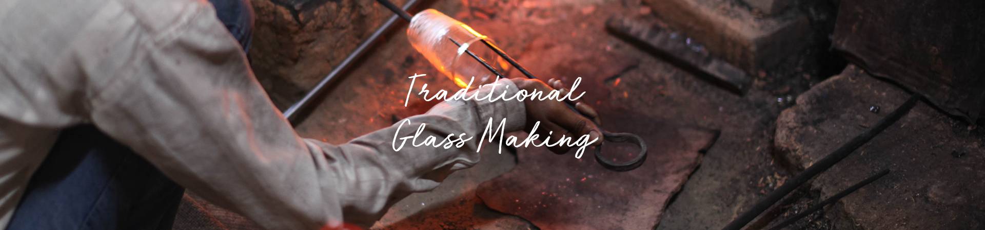 Nkuku_Traditional-Glass-Making_Header_Desktop.jpg